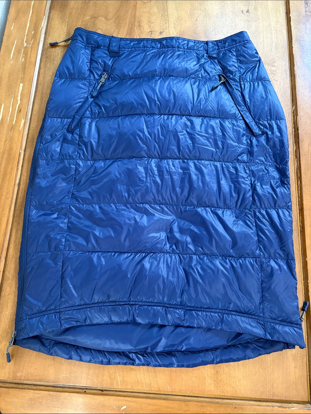 32 Degrees Down Quilted Midi Skirt in Deep Blue Size Large